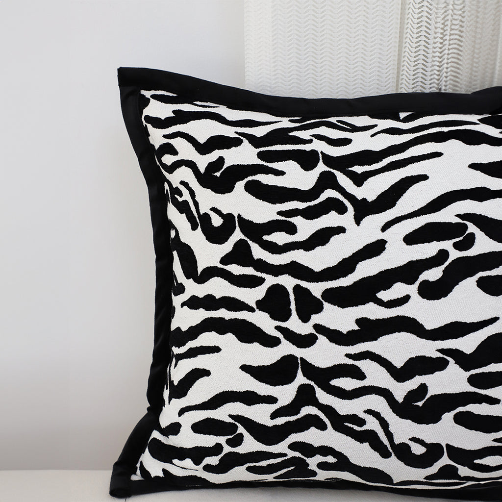SOGA 45cm Black and White Luxury Cushion Light Mottled Texture Square